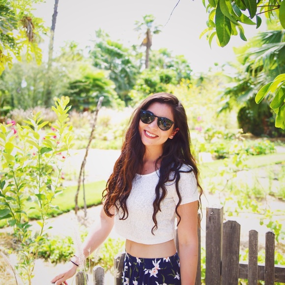 Meet your Posher, Victoria - Picture 2 of 5